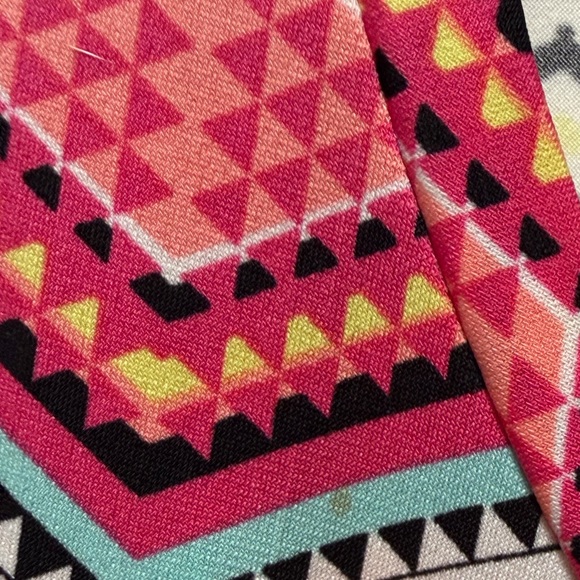 🏀Worthington Pink Geometric Short Sleeve Blouse - Picture 6 of 6